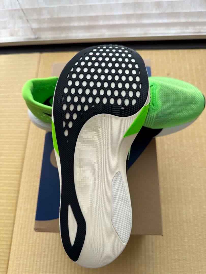 美品　アシックス　SPEED EDGE TOKYO 25.5cm