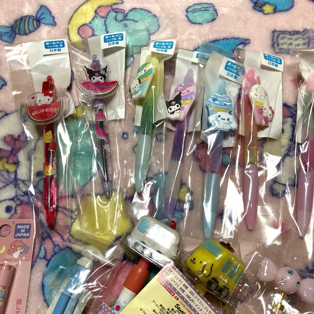 サンリオ ボールペン シャーペン約67本★レアあり 収納ケース