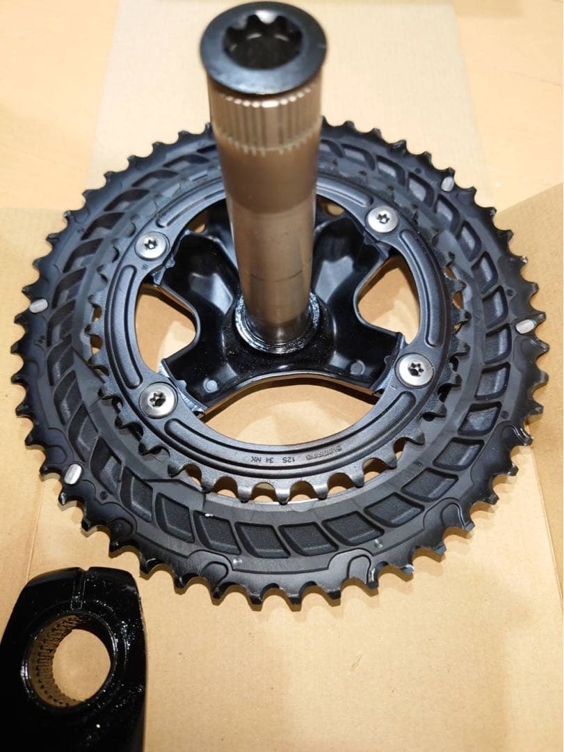 SHIMANO 105 クランクセット 50/34T