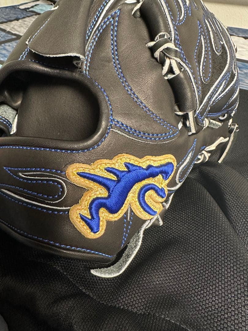 RYU限定グローブ　右投げ用