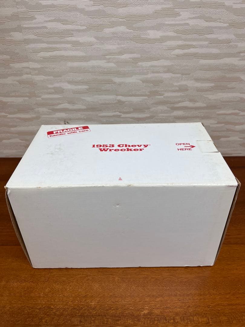 No204 ミニカー1/24 1953 Chevy Wrecker