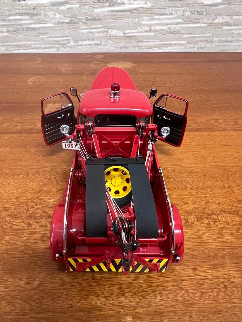 No204 ミニカー1/24 1953 Chevy Wrecker