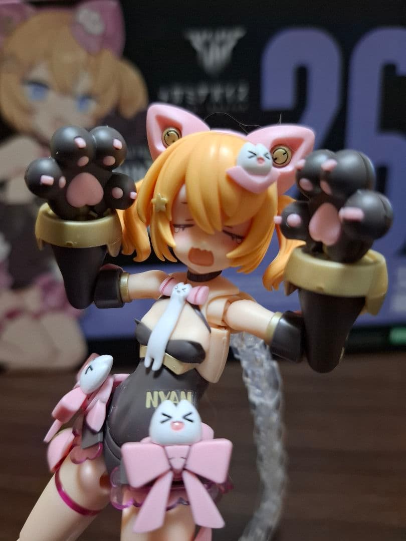 メガミデバイス　プニモフ　【クロマオ】　組み立て完成品