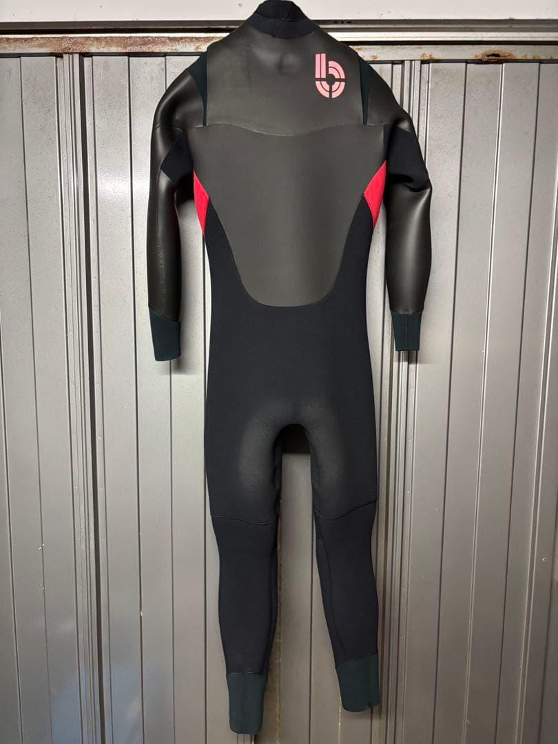 BREAKEROUT フルスーツ セミドライ5/3mm 女子