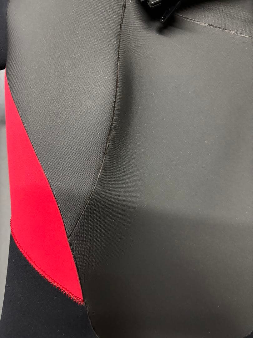 BREAKEROUT フルスーツ セミドライ5/3mm 女子