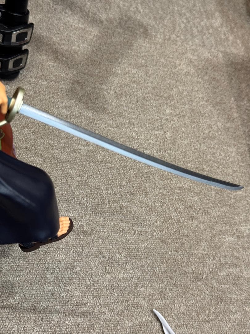 B賞 ワンピース シャンクス フィギュア バンプレくじ