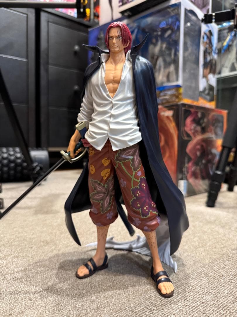 B賞 ワンピース シャンクス フィギュア バンプレくじ