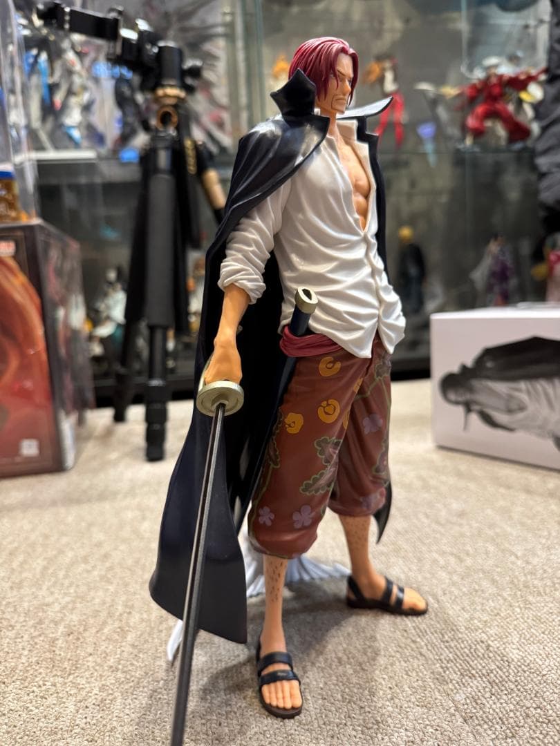 B賞 ワンピース シャンクス フィギュア バンプレくじ