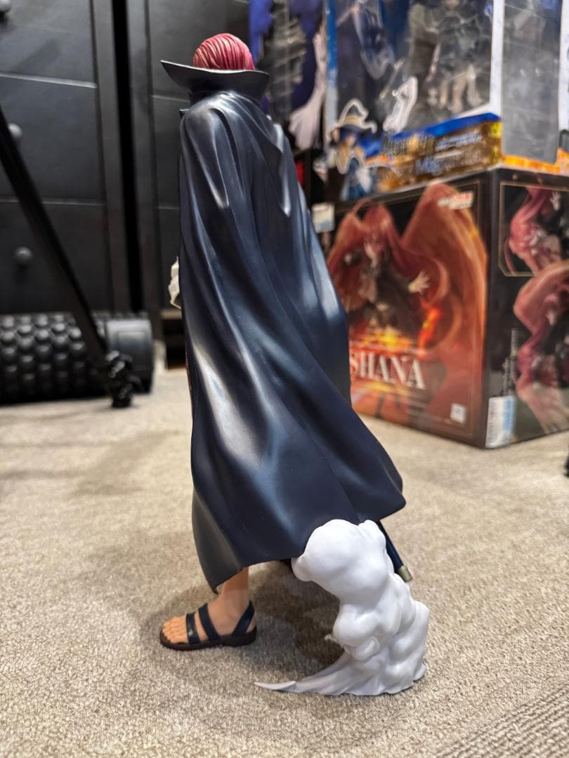 B賞 ワンピース シャンクス フィギュア バンプレくじ