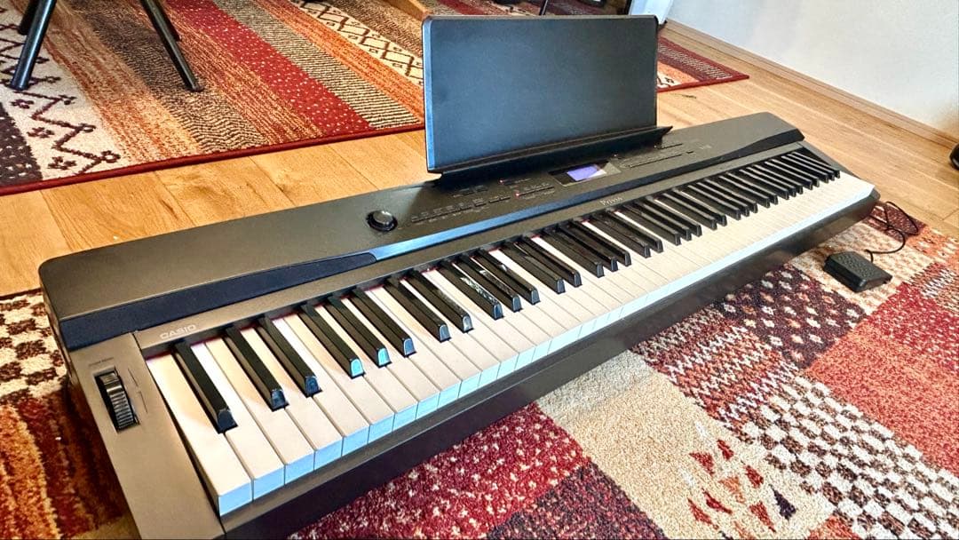 電子ピアノ CASIO カシオ PX-330 88鍵