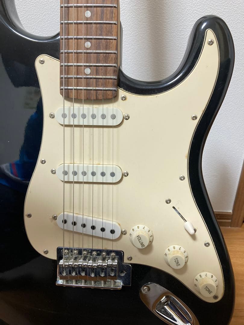BUSKER'S エレキギター ストラトキャスター ブラック　ジャンク品
