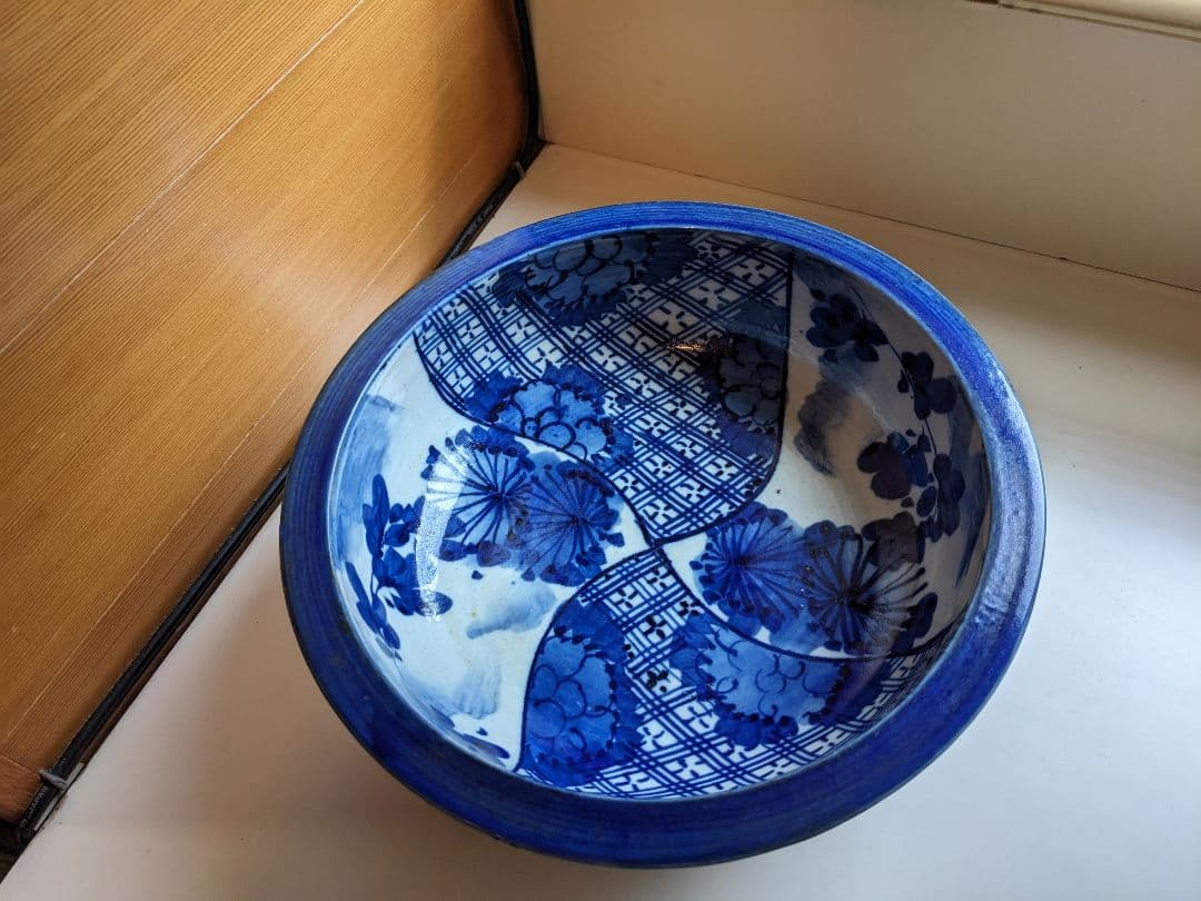 素敵な絵付けの大鉢　染付　骨董