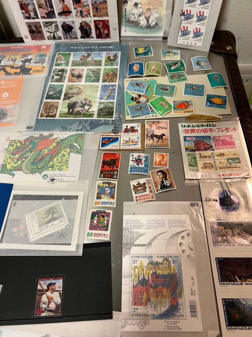 外国切手　未使用　まとめ売り　イギリス　中国　アメリカ　香港　ユーロ　切手