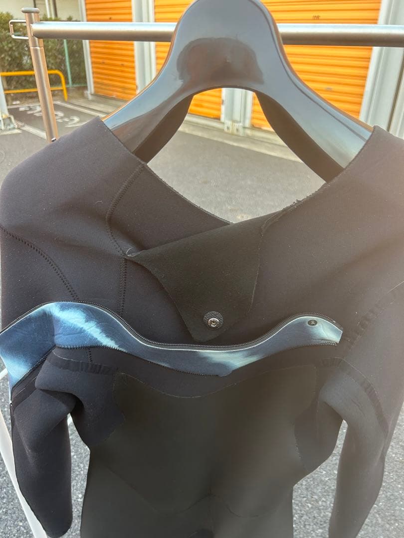 ビラボンセミドライウェットスーツ裏起毛頂き