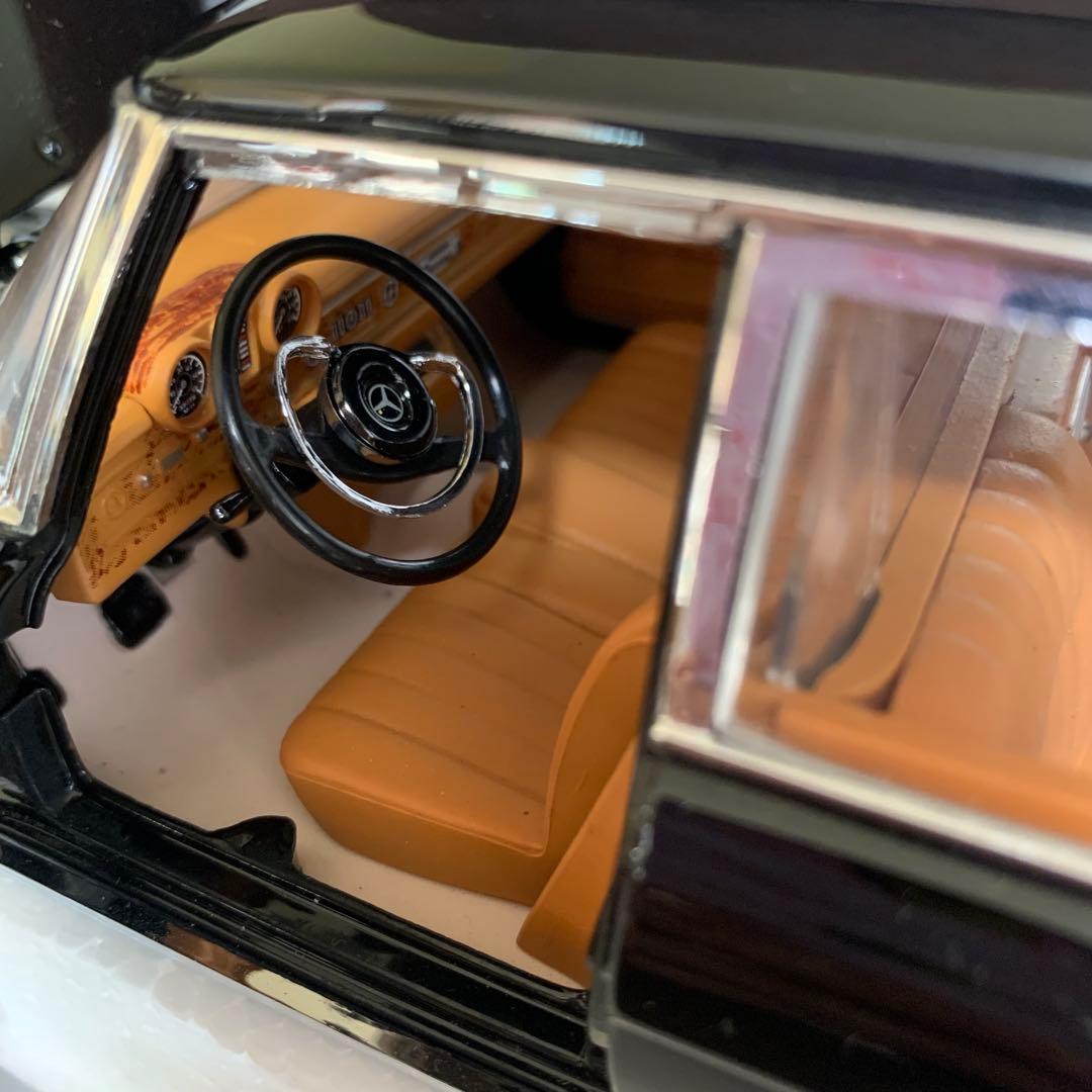 1966 Mercedes-Benz 600 ミニカー 1/18