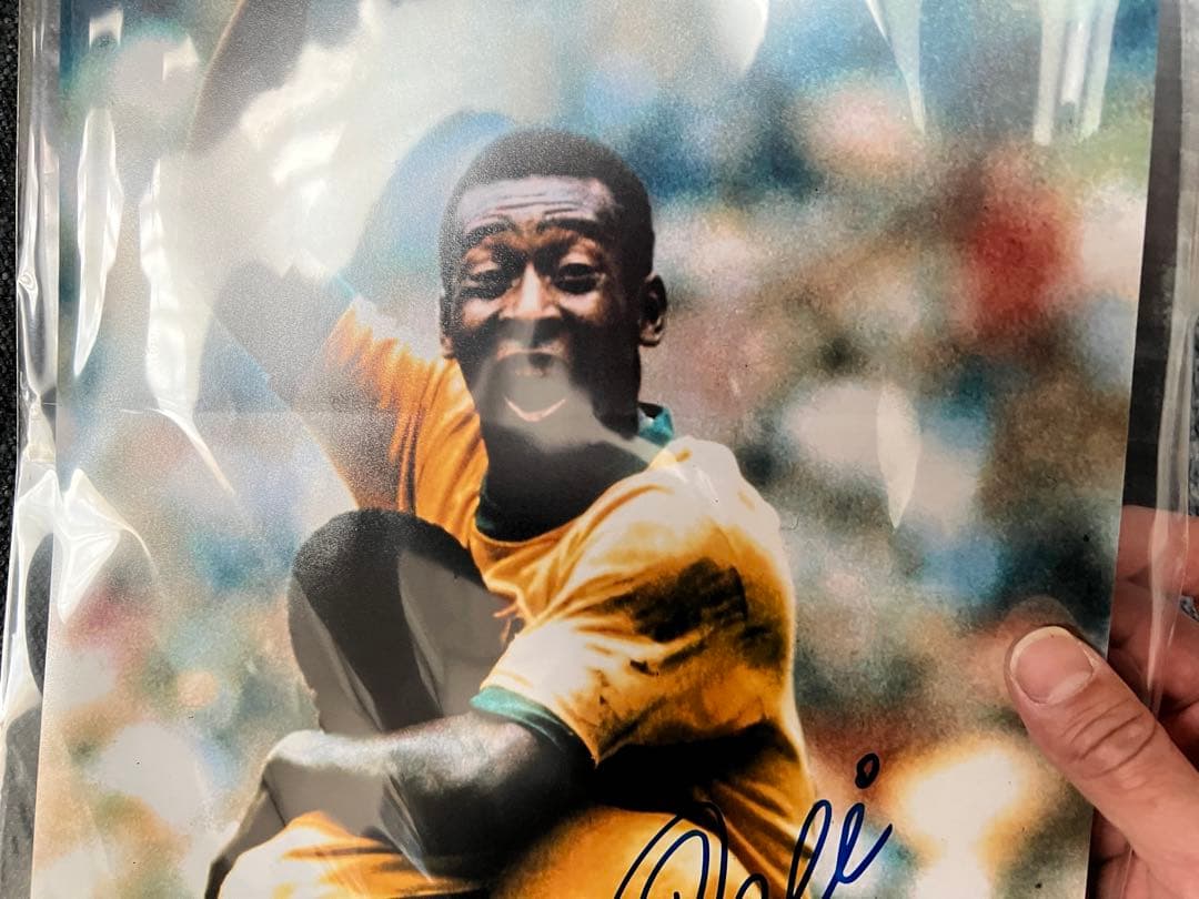 【PSA/DNAサッカーの王様】ペレ直筆サイン入り大型写真！