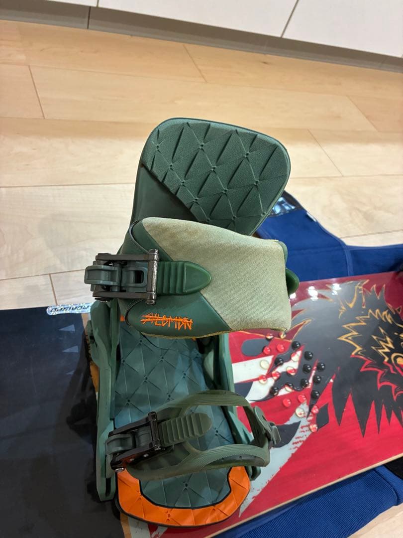 スノーボード　（板、ビンディング、ブーツ）3点セット