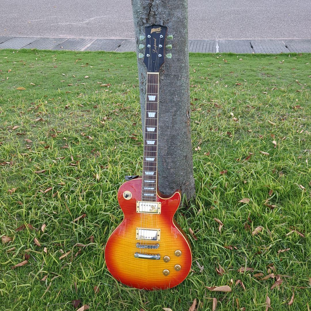 Bitz Leopard エレキギター サンバースト 傷あり 音よし