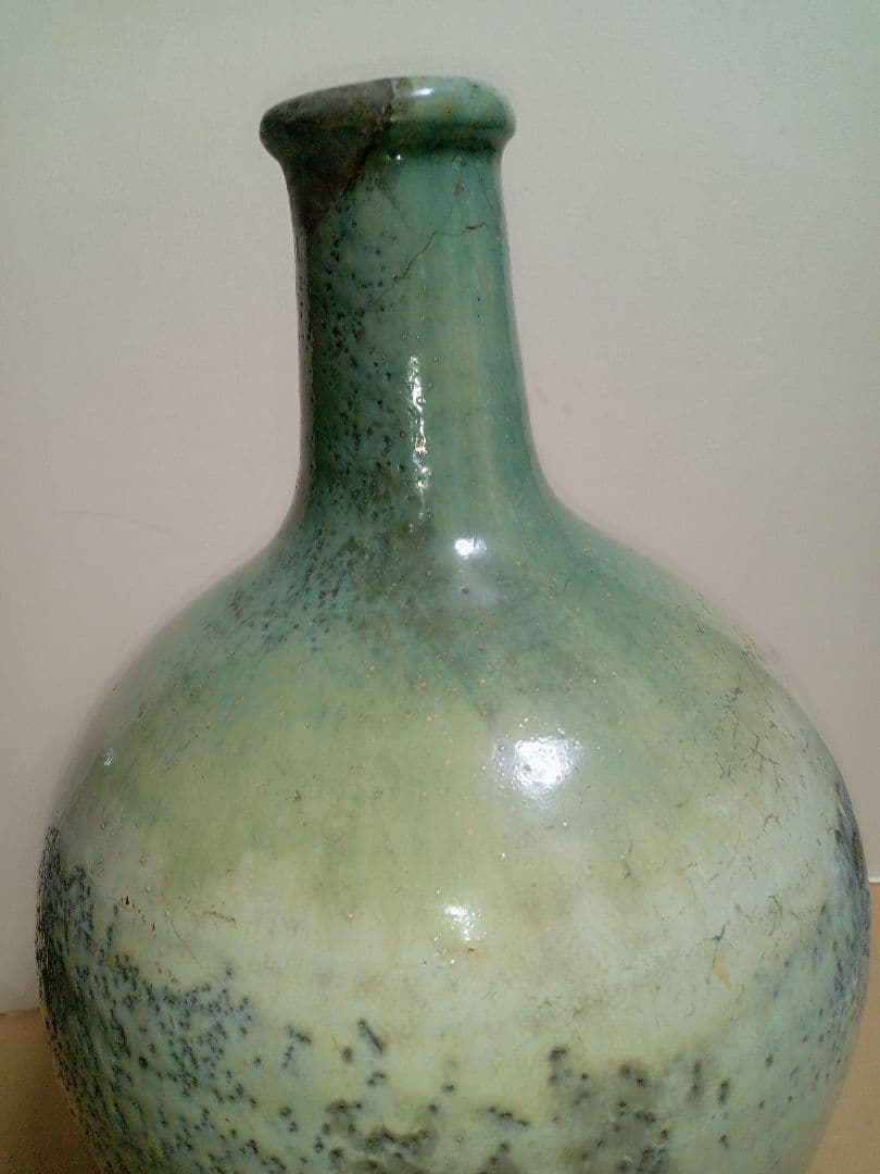 朝鮮王朝ねか明川初期の物と言われました高さ33センチです