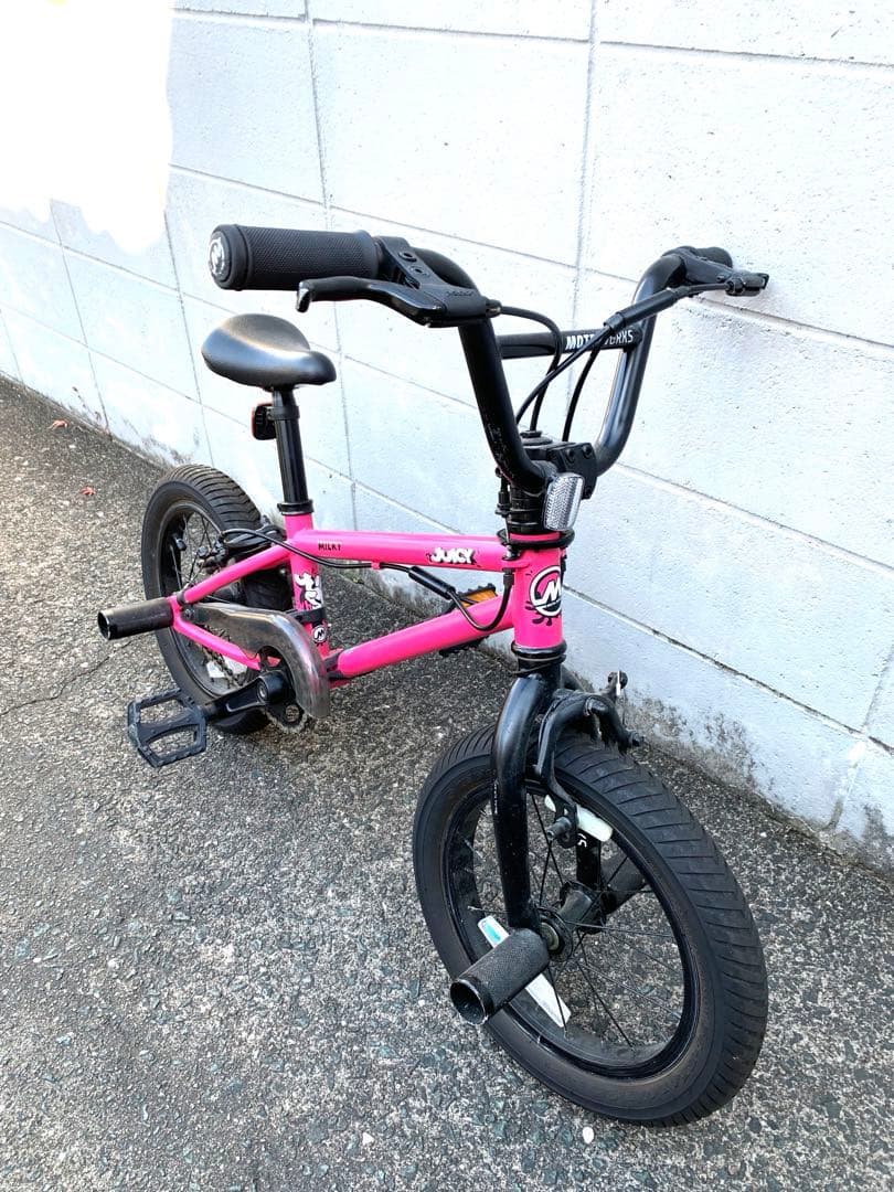 JUICYピンク BMXバイク　MOTEL WORKS 14インチ