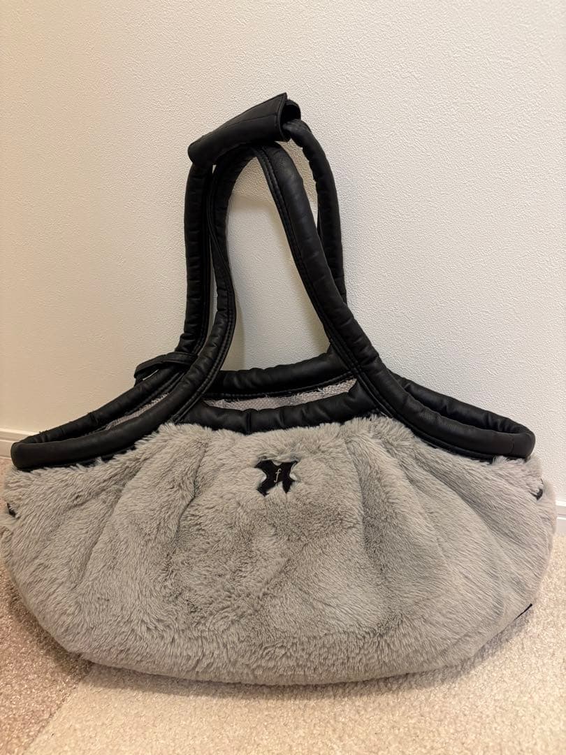 designf デザインfのマシュマロバッグ　ファー　サイズ