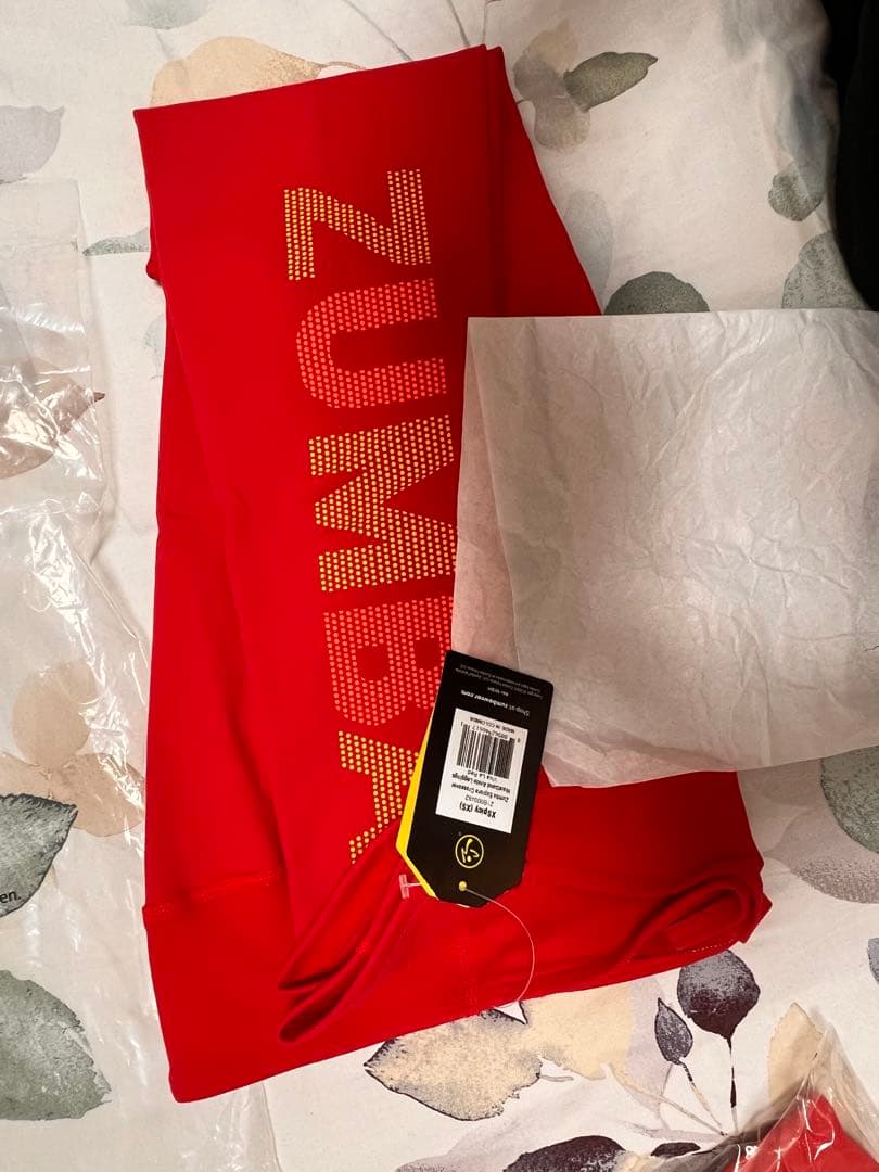 クリスマスセール　ZUMBA レッド 3点セット値下げしました