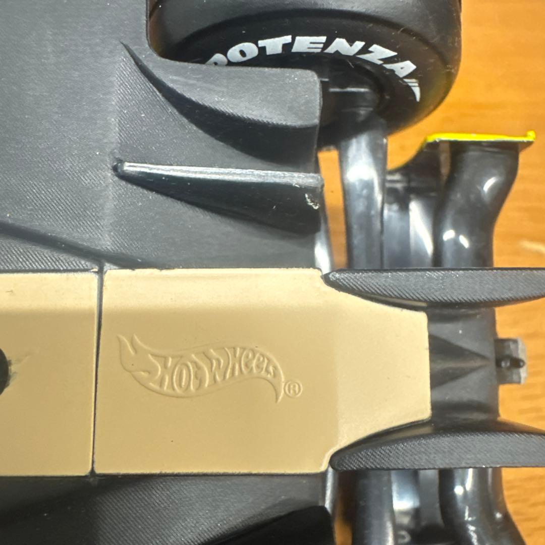 ミニカー Hotweels F1 Jordan ej12 2002