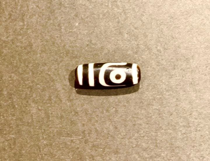 最強パワー　チベット　二眼天寿　美品　黄砂　最強パワーストーン