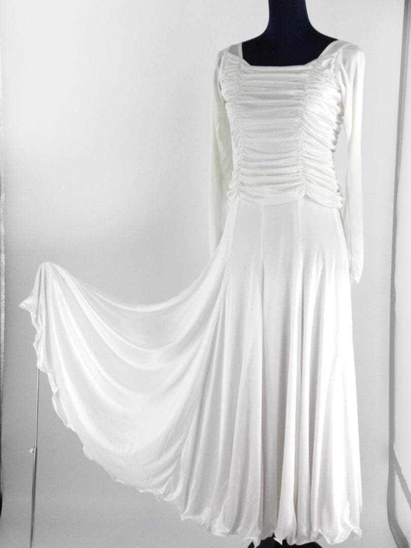 【日本製 社交ダンス衣装】光沢ホワイト Sanline サンリーヌ ドレス