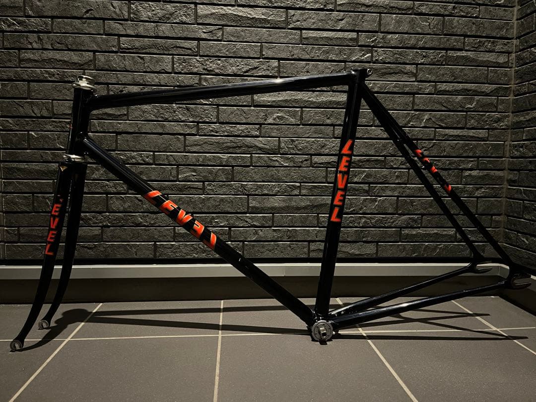 鳥さん　LEVEL njs フレームセット BB付き