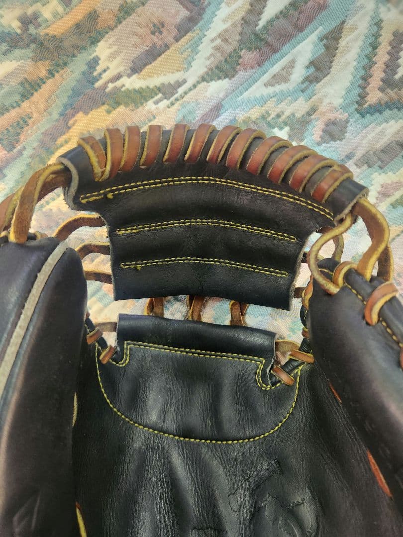 ハタケヤマM9硬式キャッチャーミット