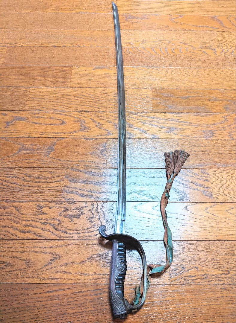 【当時物】旧日本軍 帝国陸軍 軍刀 指揮刀 模造刀 模造刀身 サーベル【刀緒付】