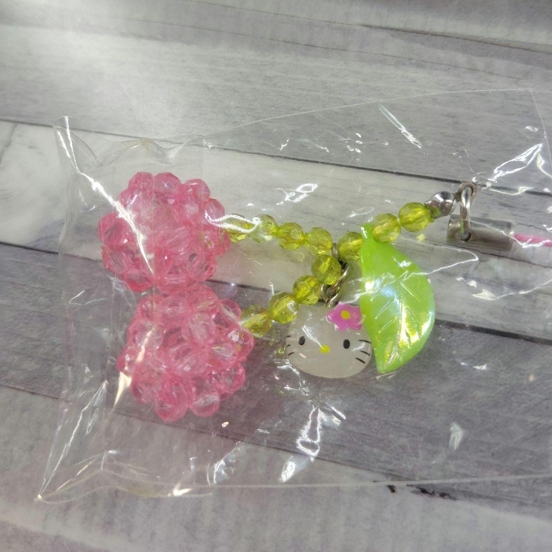 激レア　キティ　ストラップ　ビーズ　チェリー　KT　ストラップ　さくらんぼ