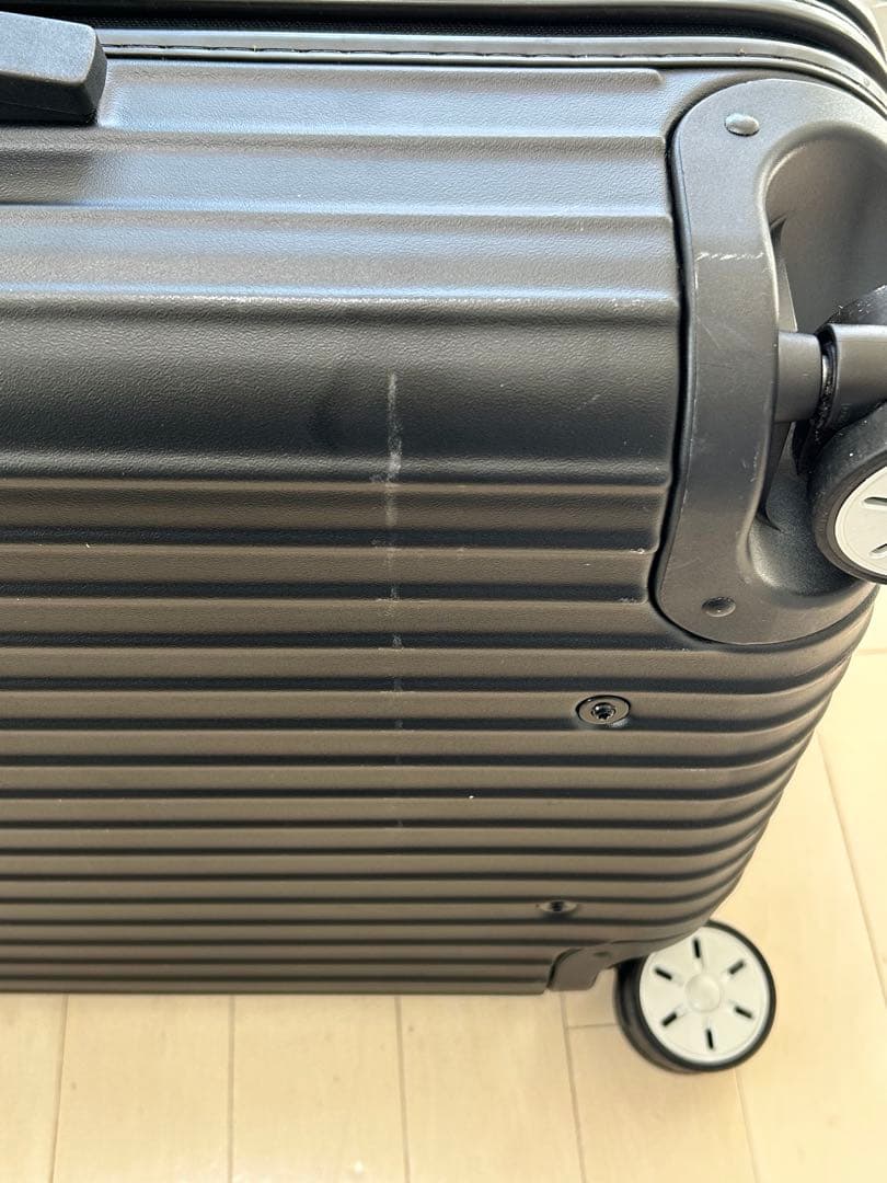 RIMOWA サルサ スーツケース 61L 4輪 マットブラック