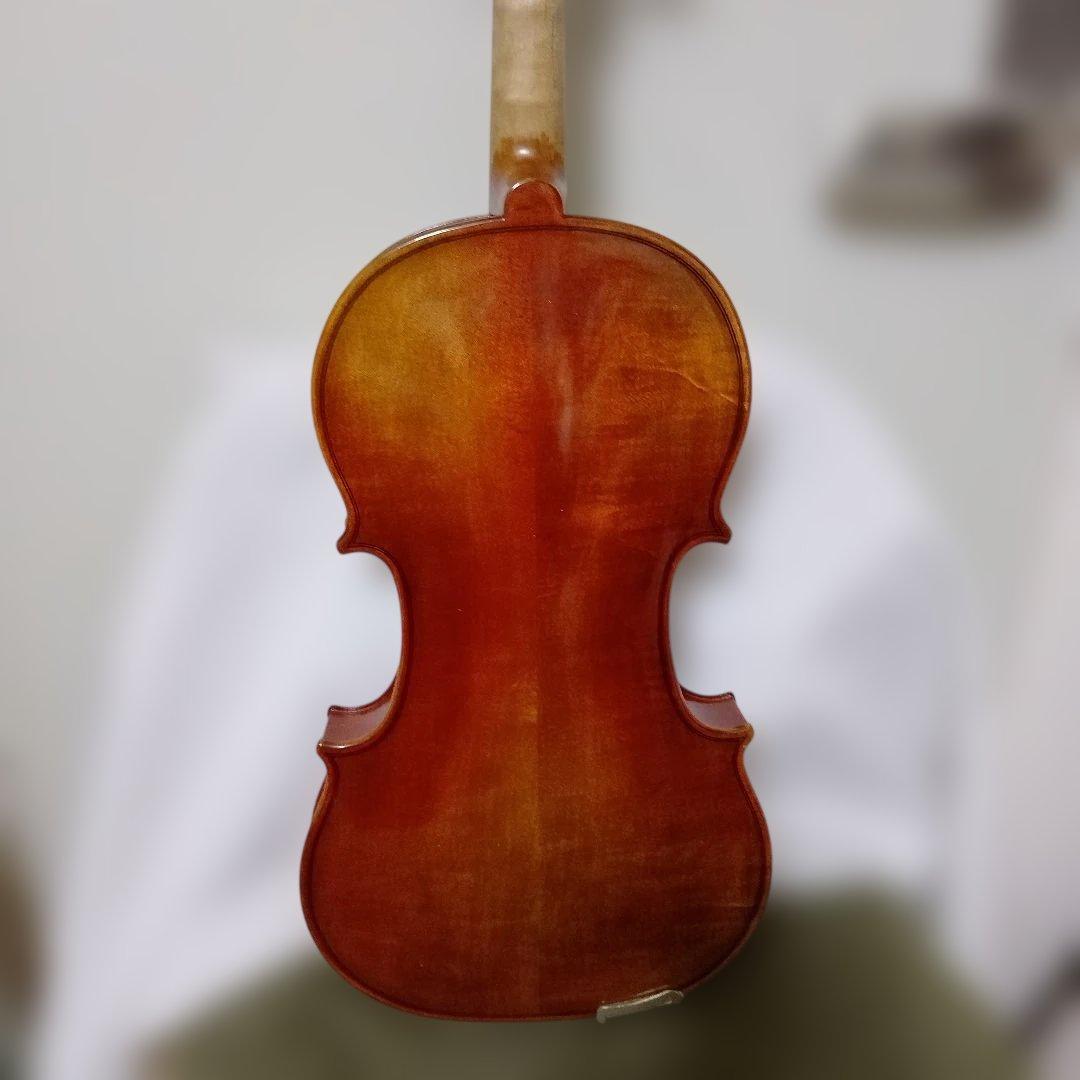 ♥値下しました♥スズキバイオリン♥サイズ4/4♥品番200♥美品♥弓ケ―ス松脂付