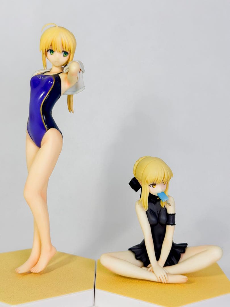 Fateセイバー 水着フィギュアセット