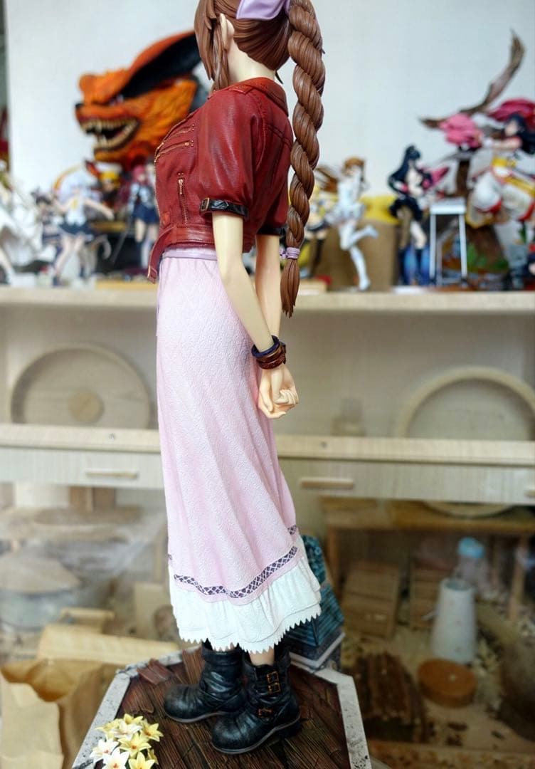 ファイナルファンタジー エアリス・ゲインズブール ガレキ スタチュー