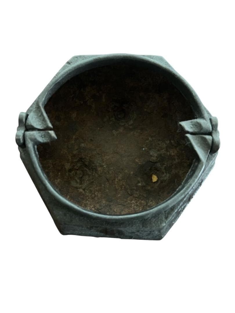 大正時代　骨董品　十二干支　鉄製　手炙り火鉢　和製アンティーク 博物館展示品