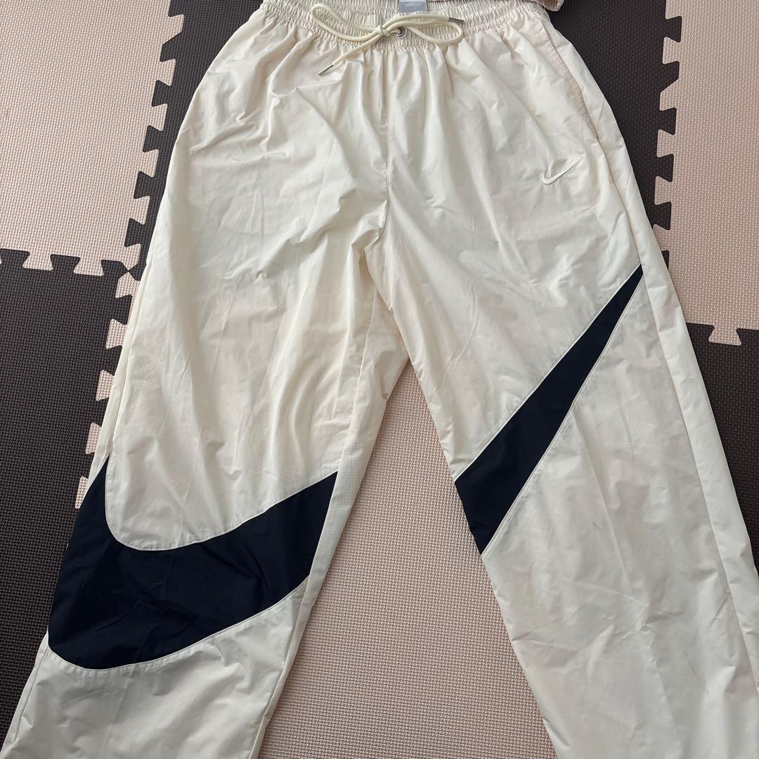 一回使用NIKE セットアップ・ウーブンジャケットL ウーブンパンツM