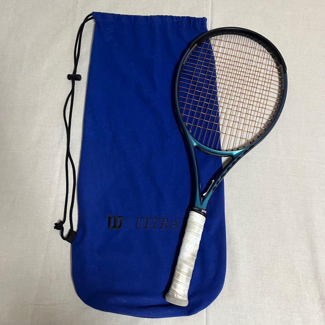 ① Wilson Ultra 100L V4 G2テニスラケット 専用ケース付き