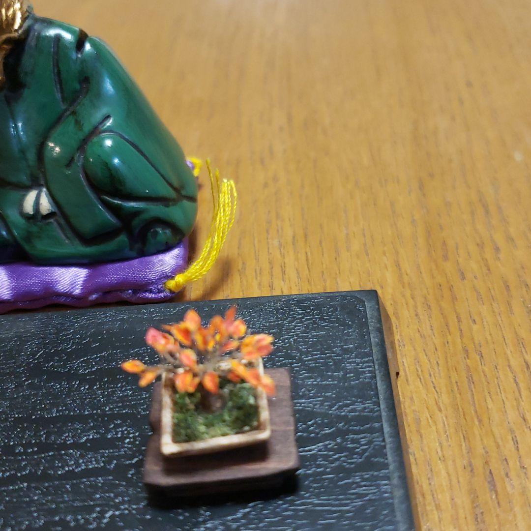 ミニチュア盆栽　添配　駿河山正　龍神人が盆栽を愛でている　盆栽byこつこつじい様