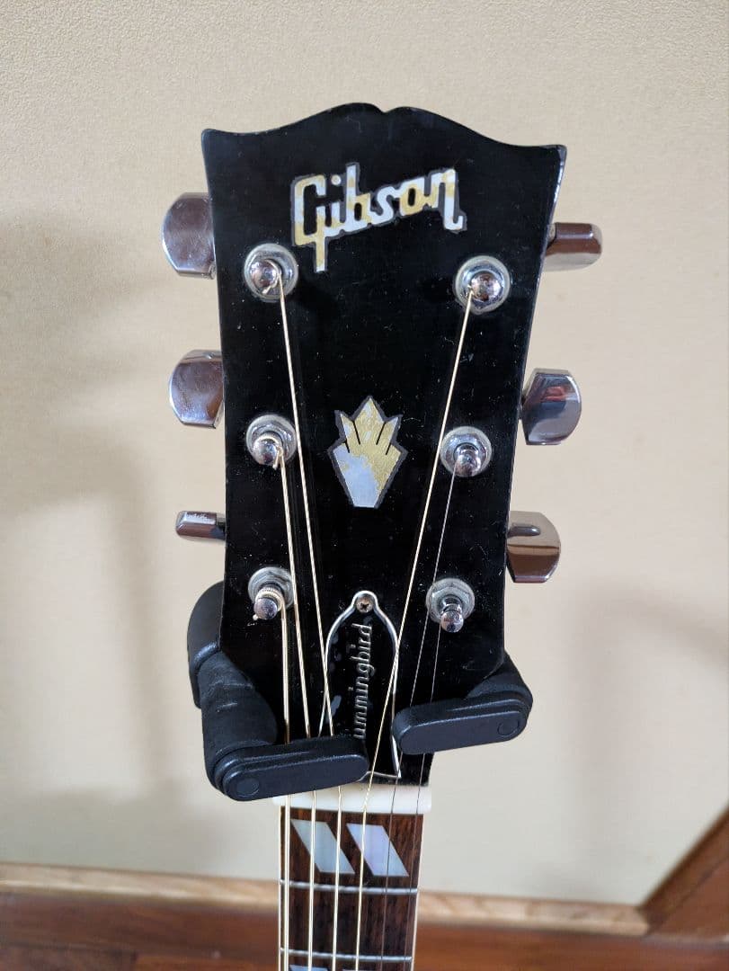 Gibson 1968ハミングバードアコースティックギター サンバースト