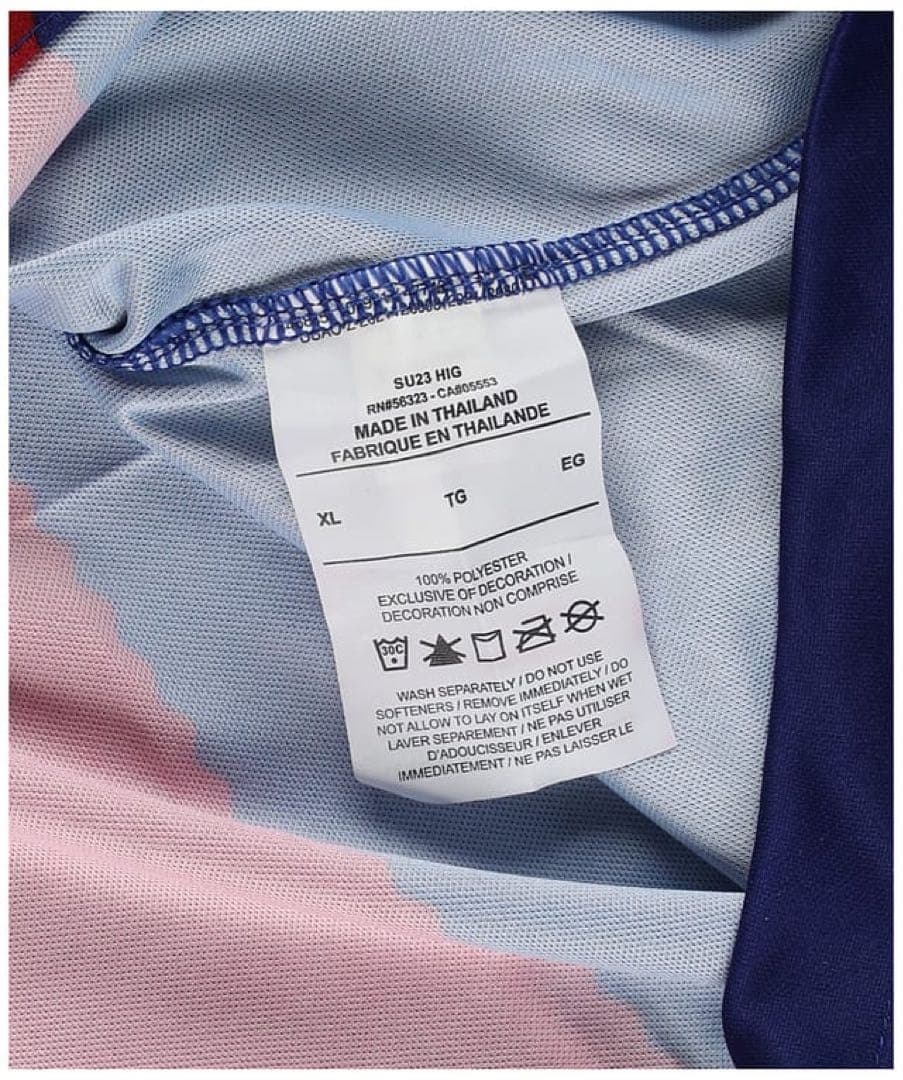 FCバルセロナ GAVI 6 サイン入り ベケット鑑定済