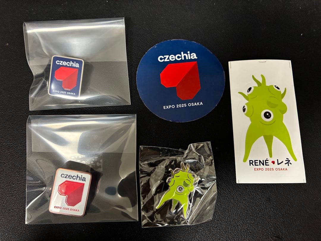 万博　ピンバッジ　3個　チェコ　レネ　czechia EXPO シール2枚