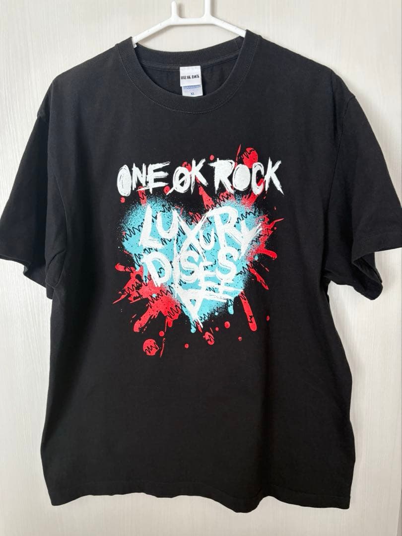ONE OK ROCK◇ LUXURY DISEASE Tシャツ　XLサイズ
