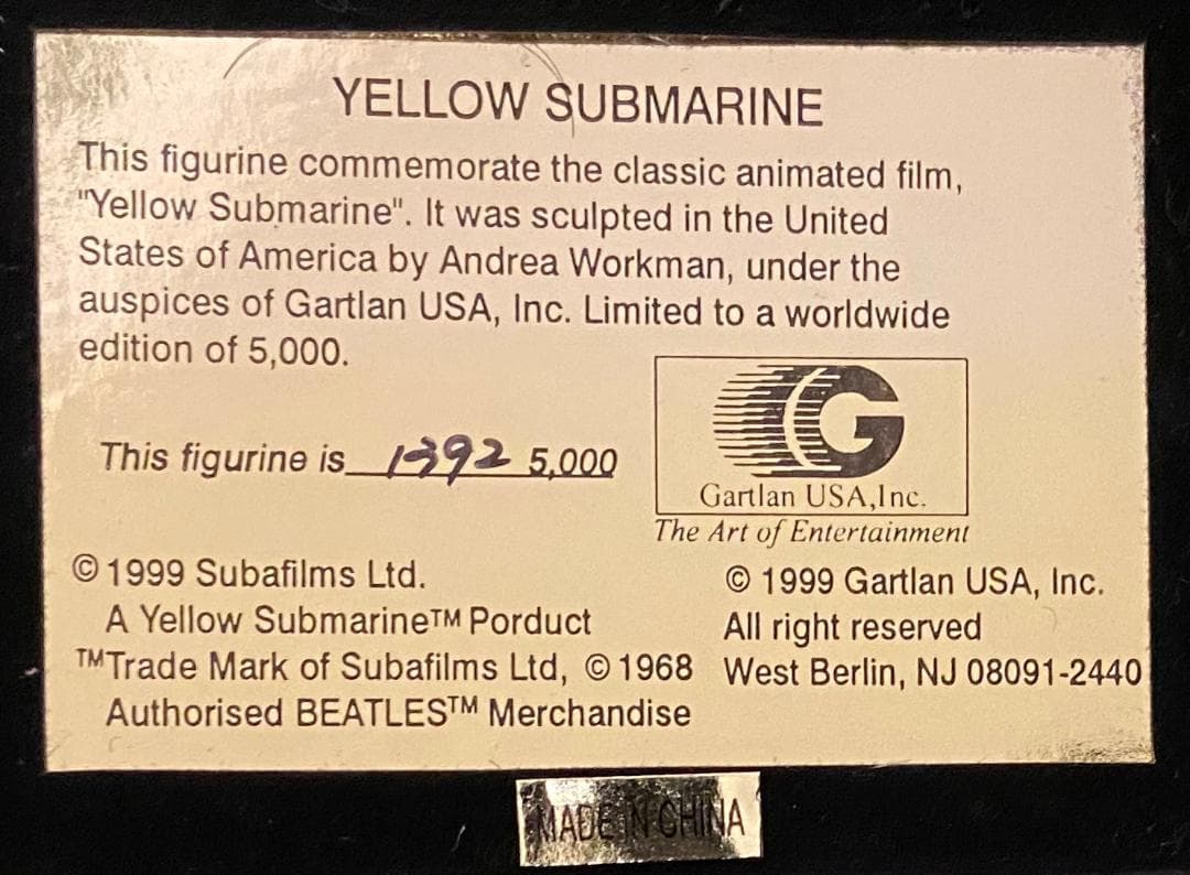 ビートルズ　イエロー・サブマリンのフィギュア