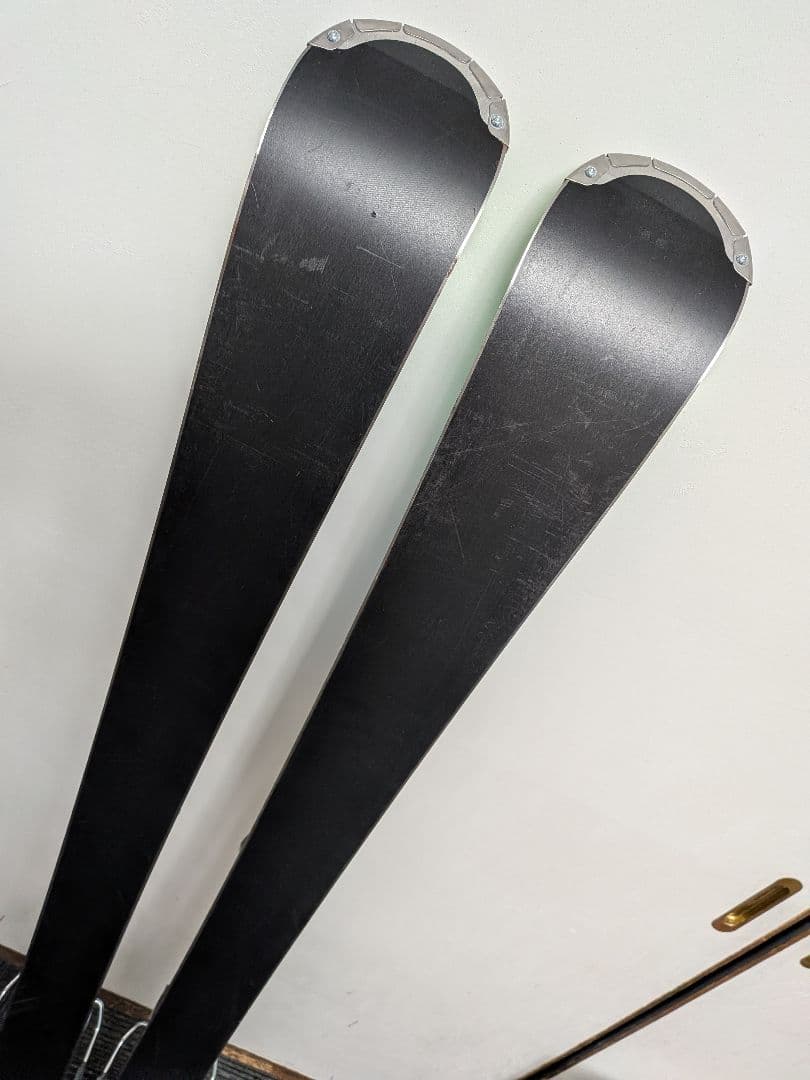 再値下げ ROSSIGNOL スキー板 144cm　ショートスキー