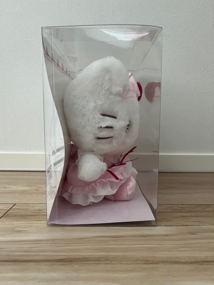 【24時間以内/匿名配送】ハローキティ ぬいぐるみ アクセサリーケース おまけ付