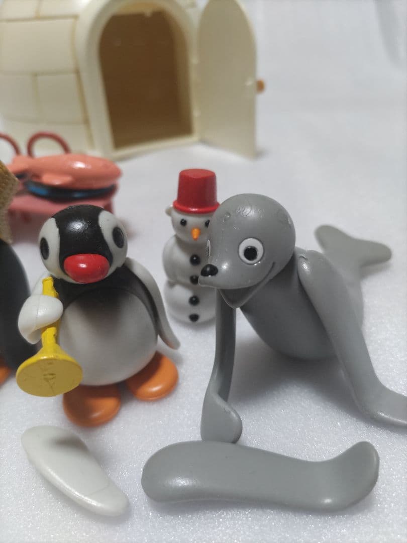 ピングーフィギュアセット　氷の国の仲間たち