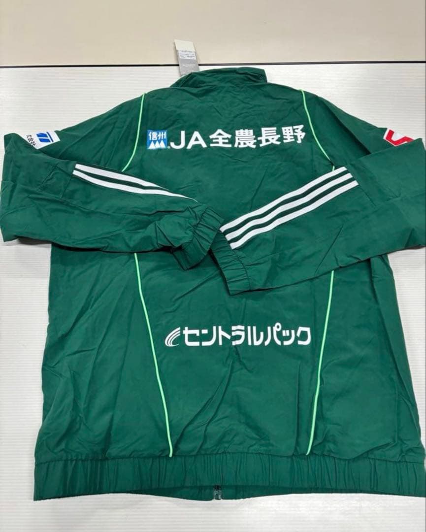 adidas 緑色 ジップアップジャケット